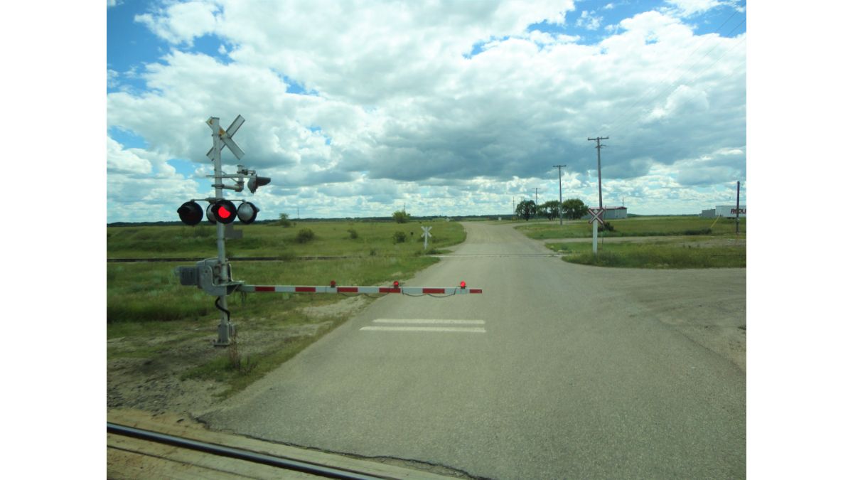 Railroad Crossing in Prairies with Signal Down